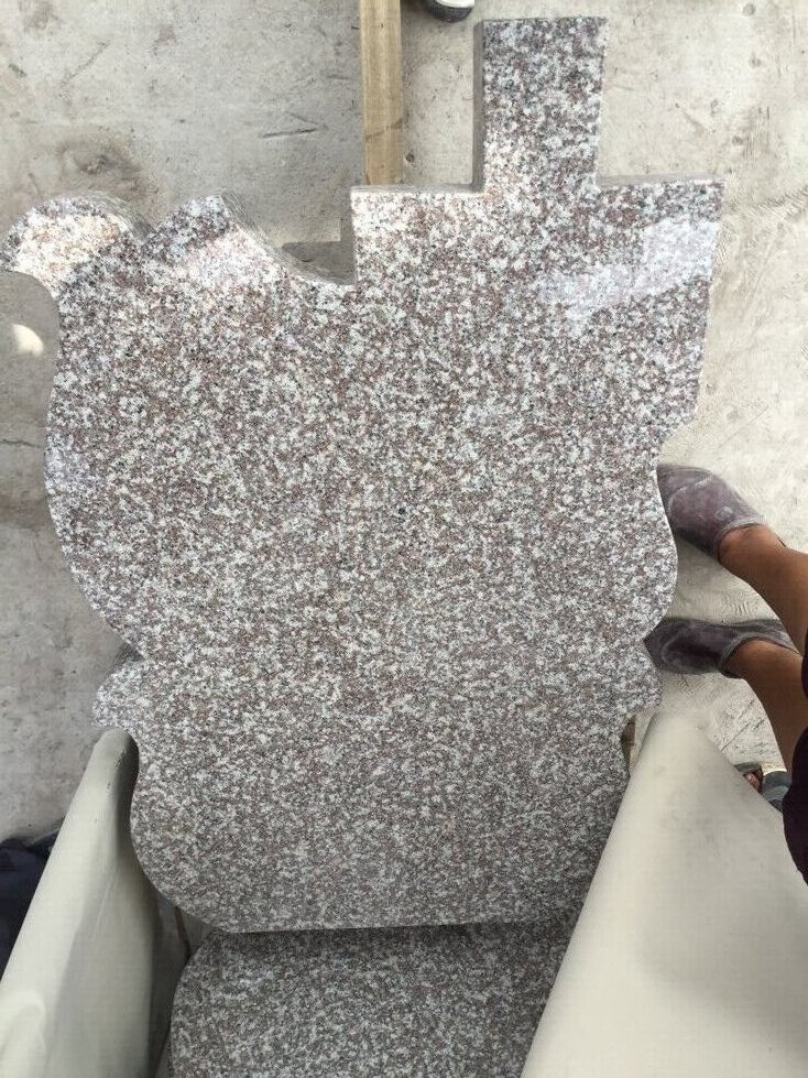 Romania Granite Carving Gravestone Headstone Columnbarium, Slant Beveled Shape Markers Hand Carving, Machine Carving Memorial Monument