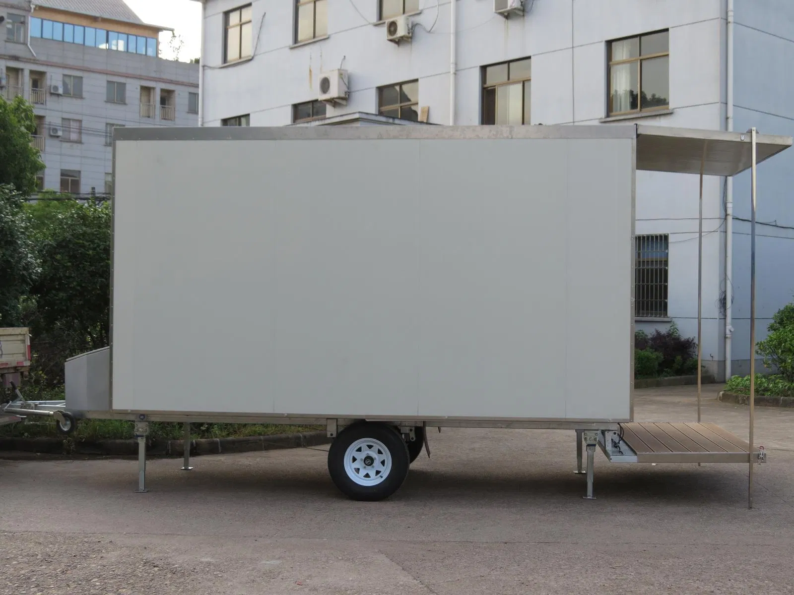 Mobile Street Store