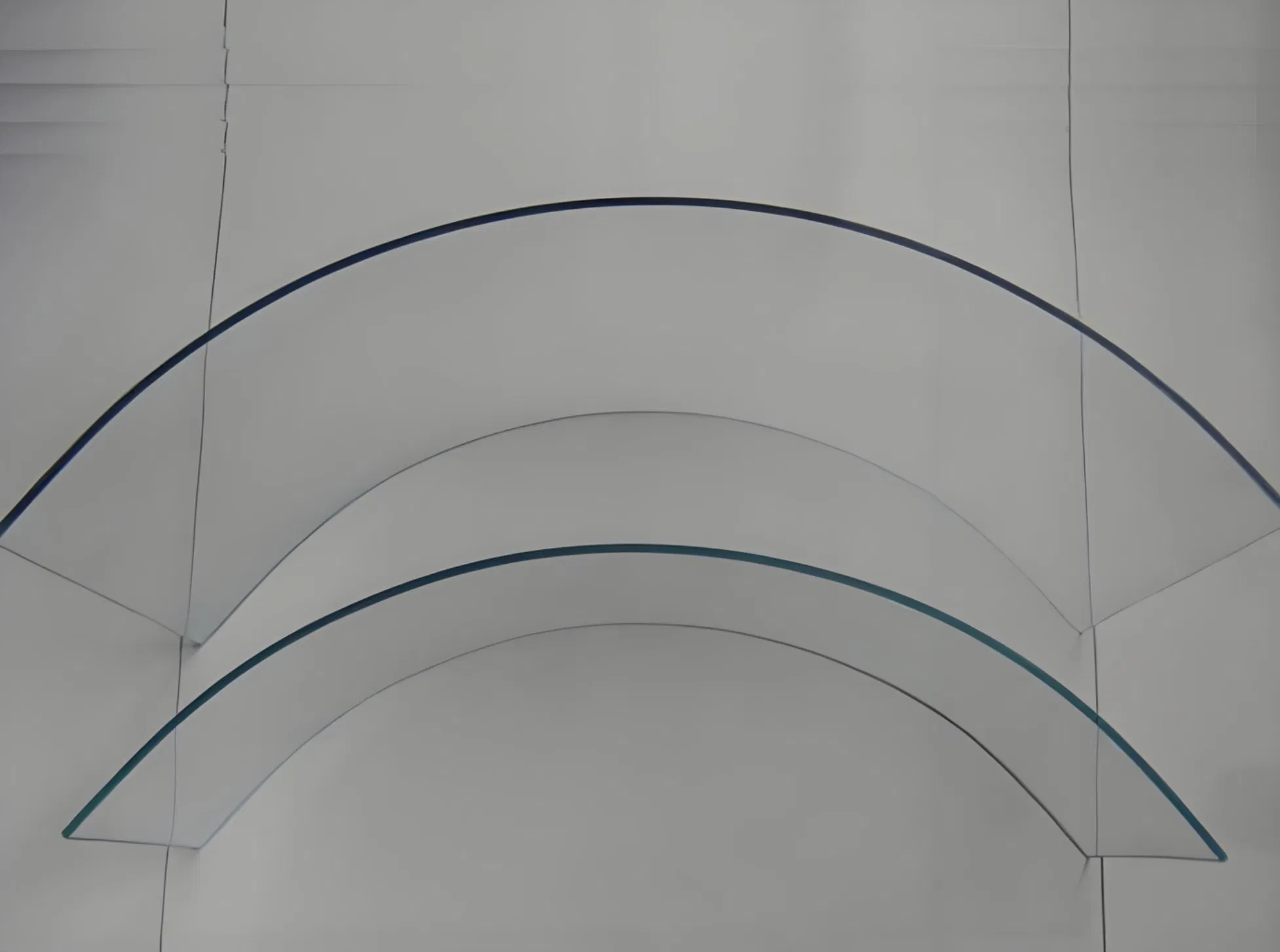 Stylish Curved Tempered Glass for Modern Home Dé Cor