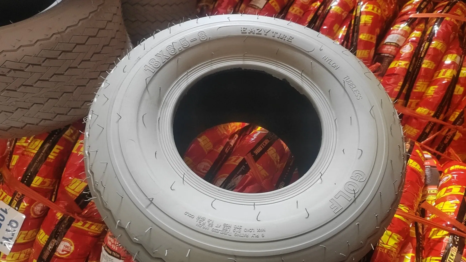 18X850-8 Deep Pattern Utility Golf Cart Tire Wheel Tyre with DOT/E4/ISO9001/RoHS/Reach for Golf Cart