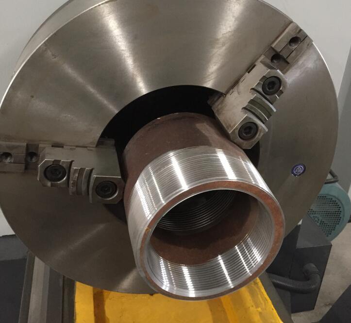 China Horizontal Oil Country Machine CNC Pipe Thread Lathe Machine