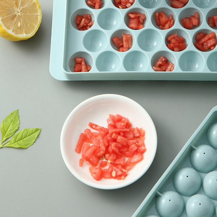 Easy Release Ice Maker Stackable Plastic Ice Cube Tray
