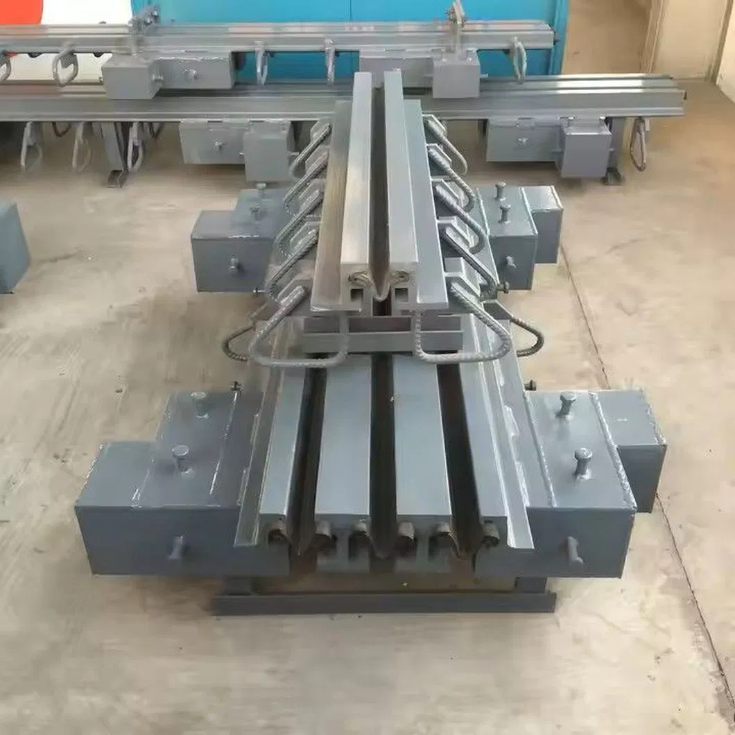 Environmental Protection Automatic Adjustment Modular Expansion Joint for Roadway Bridges