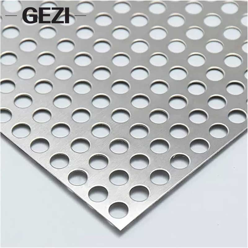 Перфорированный металлический лист с круглыми отверстиями
