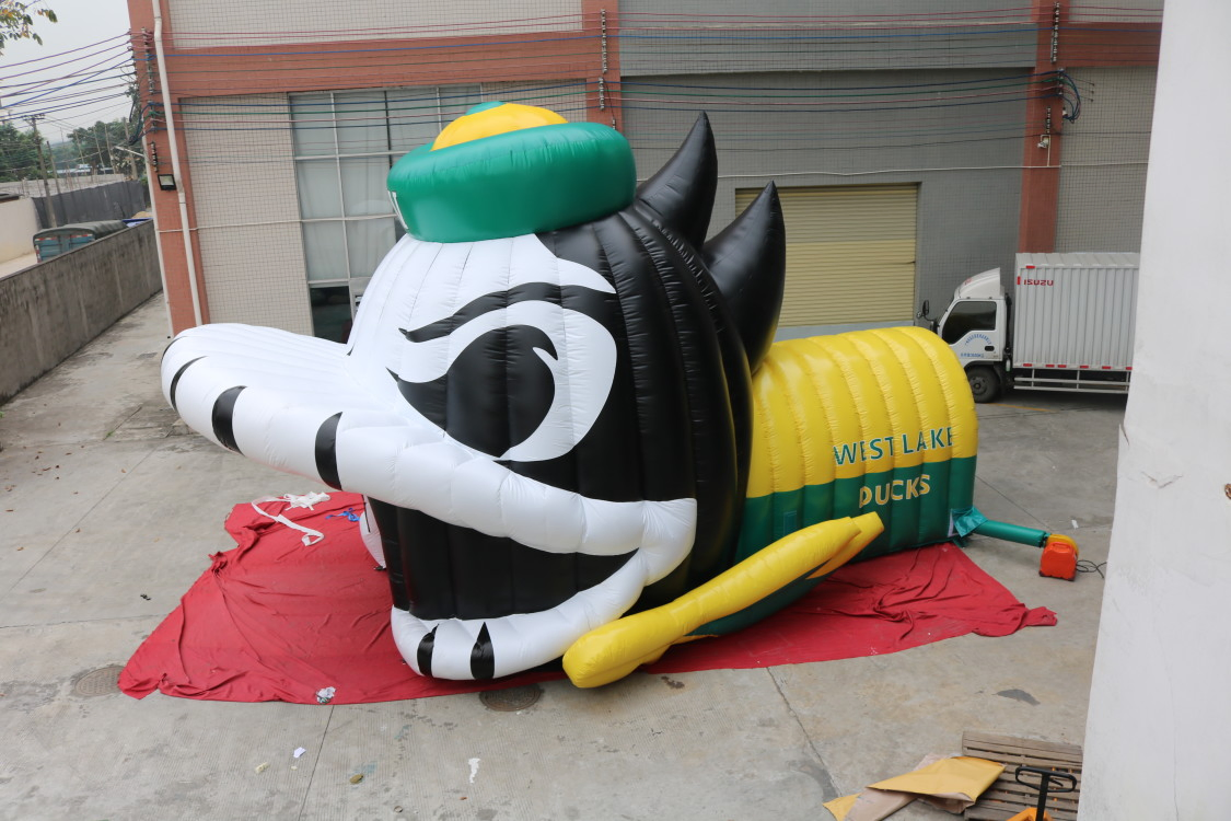 Inflatable Duck Helmet Sport Game