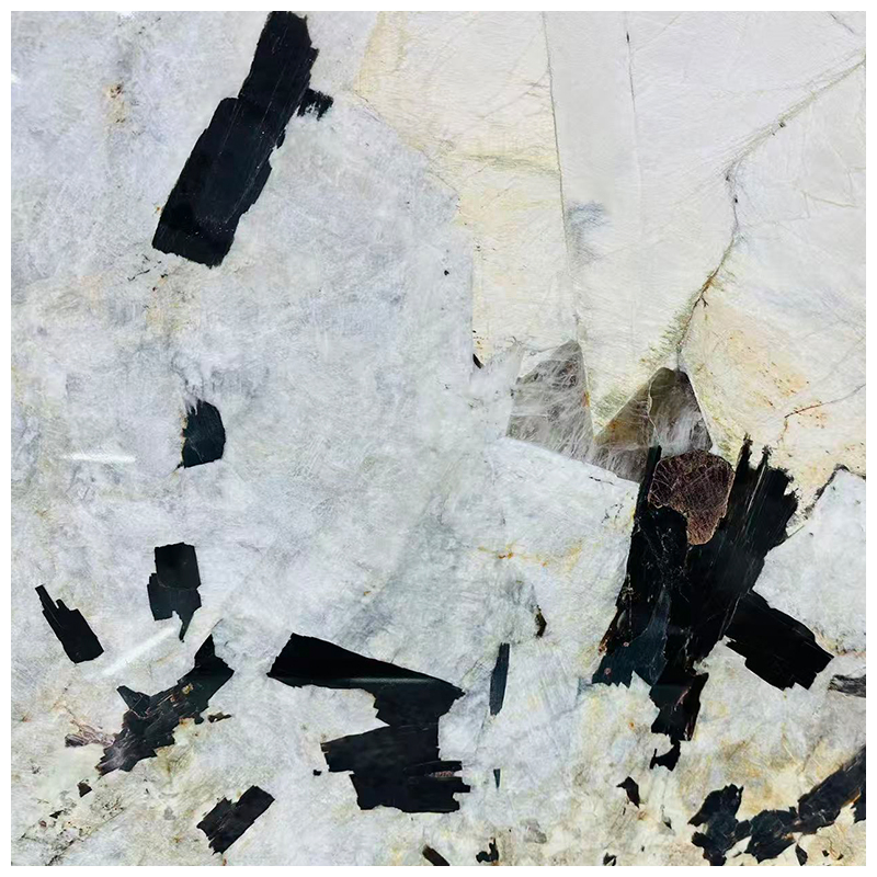 Brazilian Patagonia Extra Quartzite Slabs for Countertops and Tiles