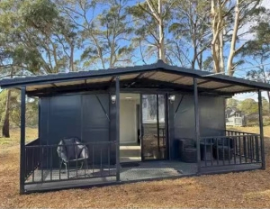 Fabricated Building with Waterproof and Fireproof House