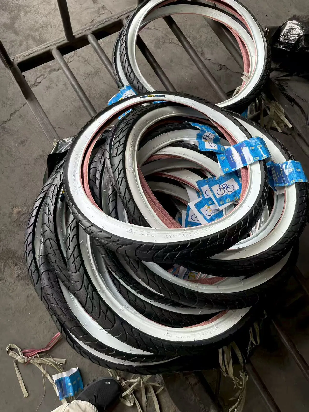 Детская велопокрышка с белой стенкой, 16-29 дюймов