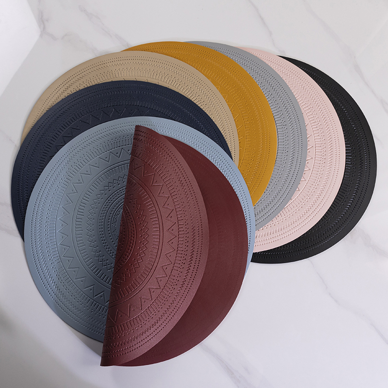 PVC Leather Circular Retro Hotel Placemats and Coasters Classic Pressed Edge for Home Use