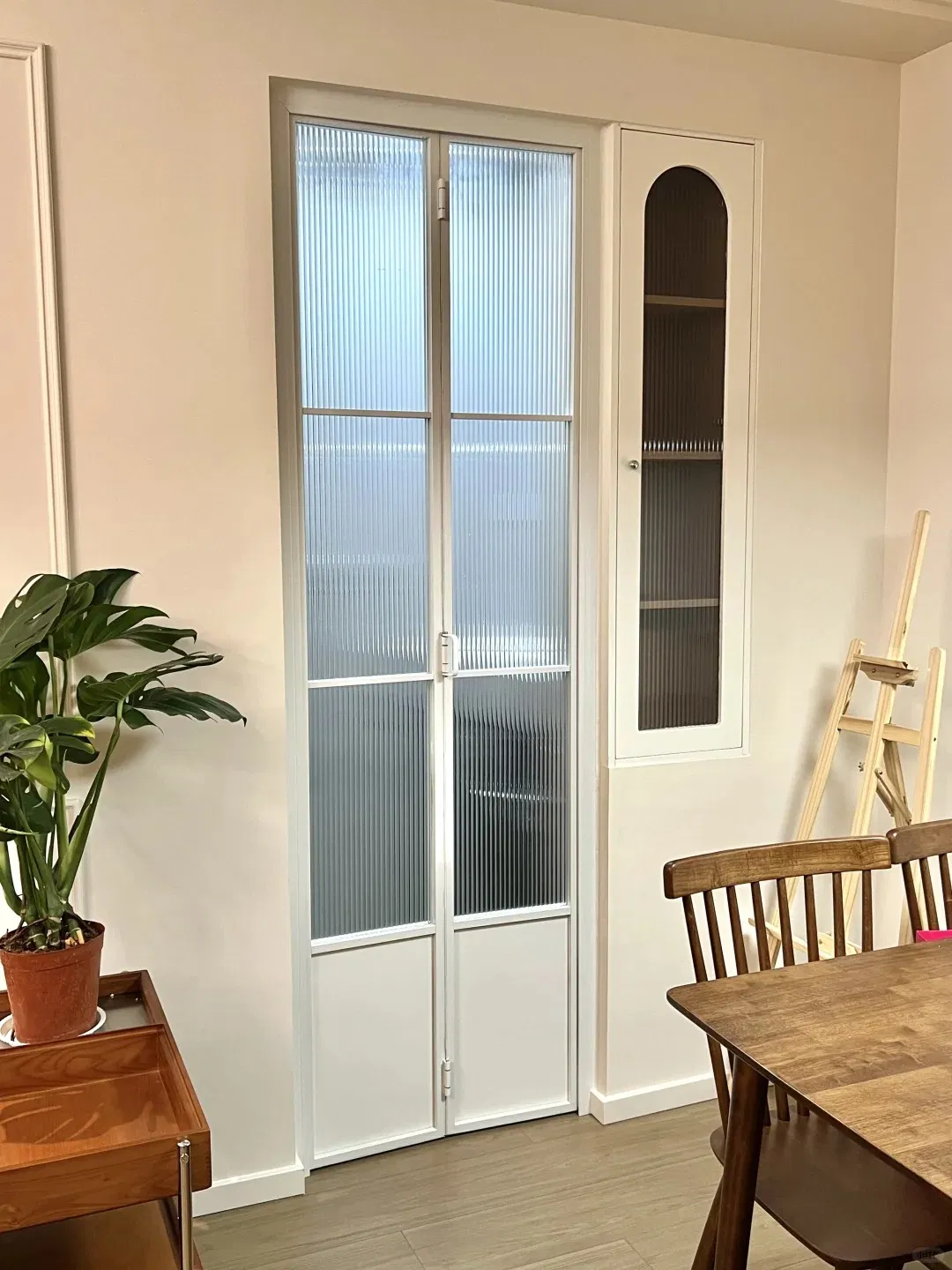 2025 New Trends Customized PVC Folding Door Guangdong China Home Furniture