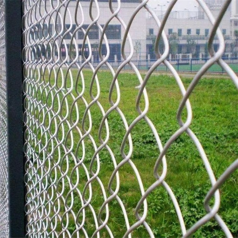 ISO 9001 Certified Easy Install Galvanized Steel Chain Link Fence Roll Commercial Boundary and Event Site Chain Link Fence