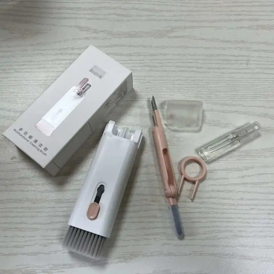 Набор щеток для чистки ноутбука и наушников 7 в 1