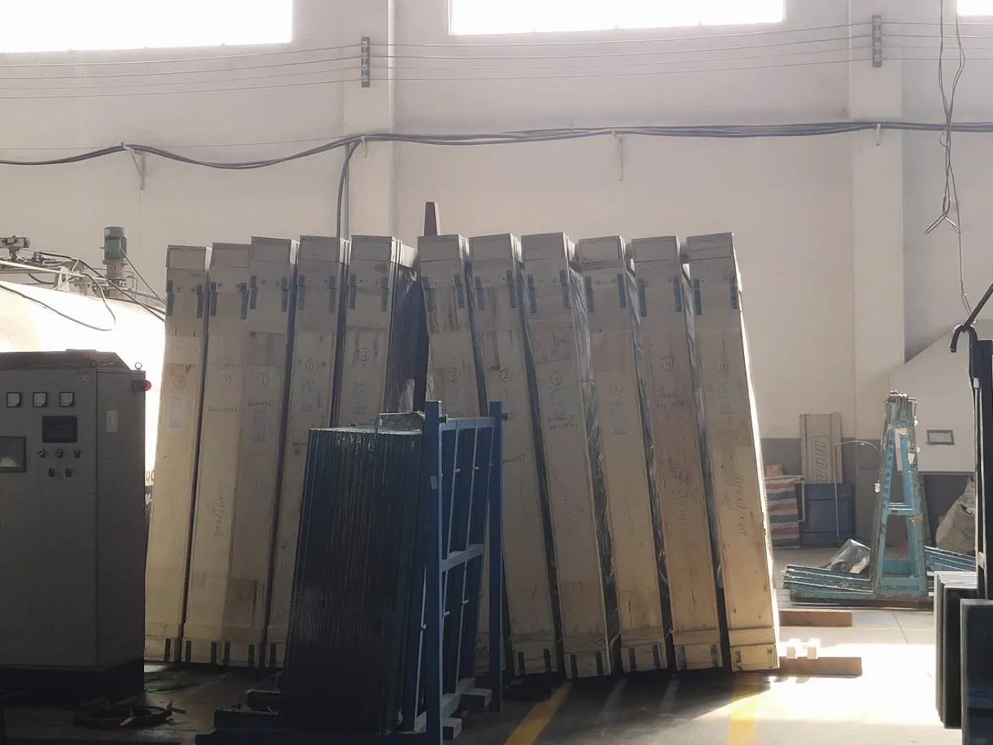 Wholesale Low-E Window Energy Saving Insulated Tempered Glass China Manufacturer