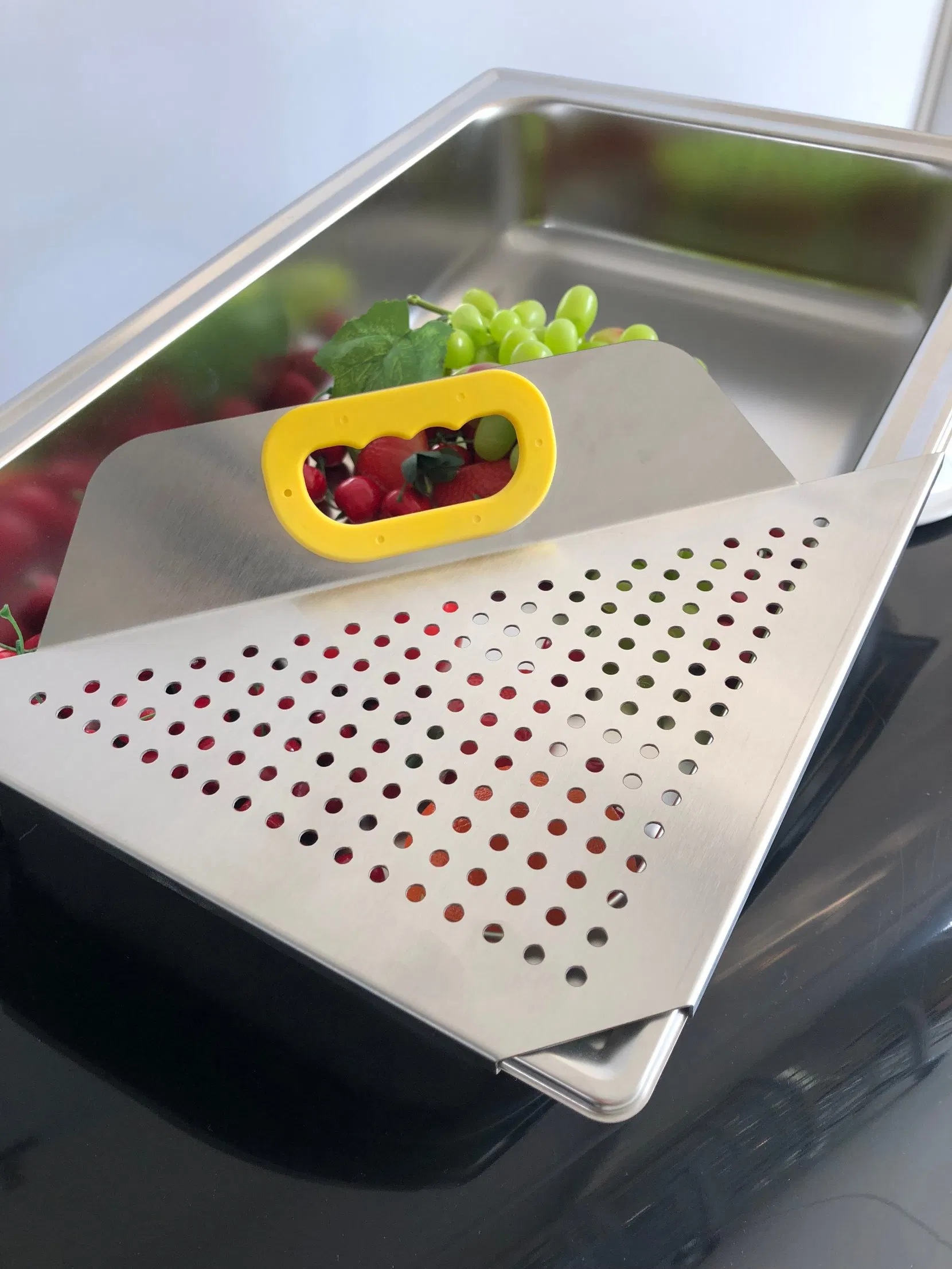 Heavybao Stainless Steel Triangle Strainer for Gn Pan Stock Pot