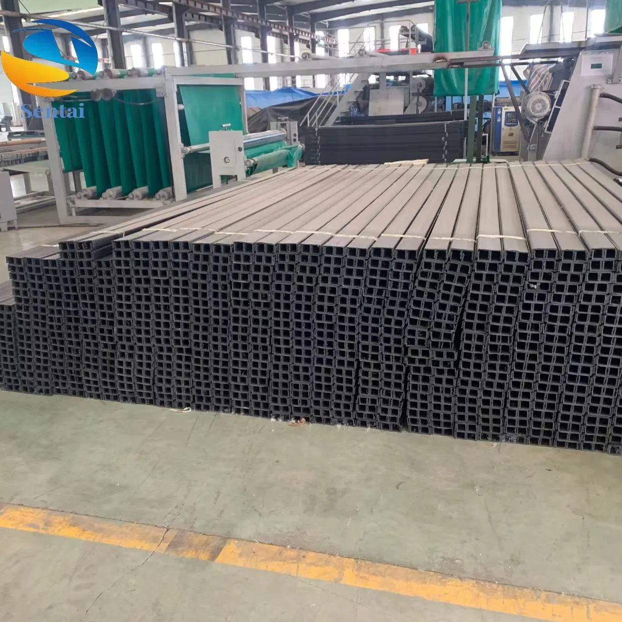 HDPE Geomembrane Connection E-Type Lock Landfill Tailings Pond Biogas Digester Oxidation Pond Perimeter Anchor Connection Piece E-Type Lock