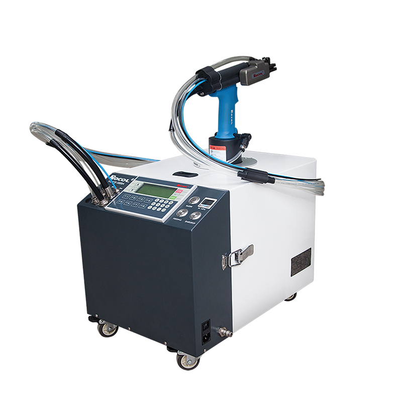 Пневматическая заклепочная машина с системой подачи PLC