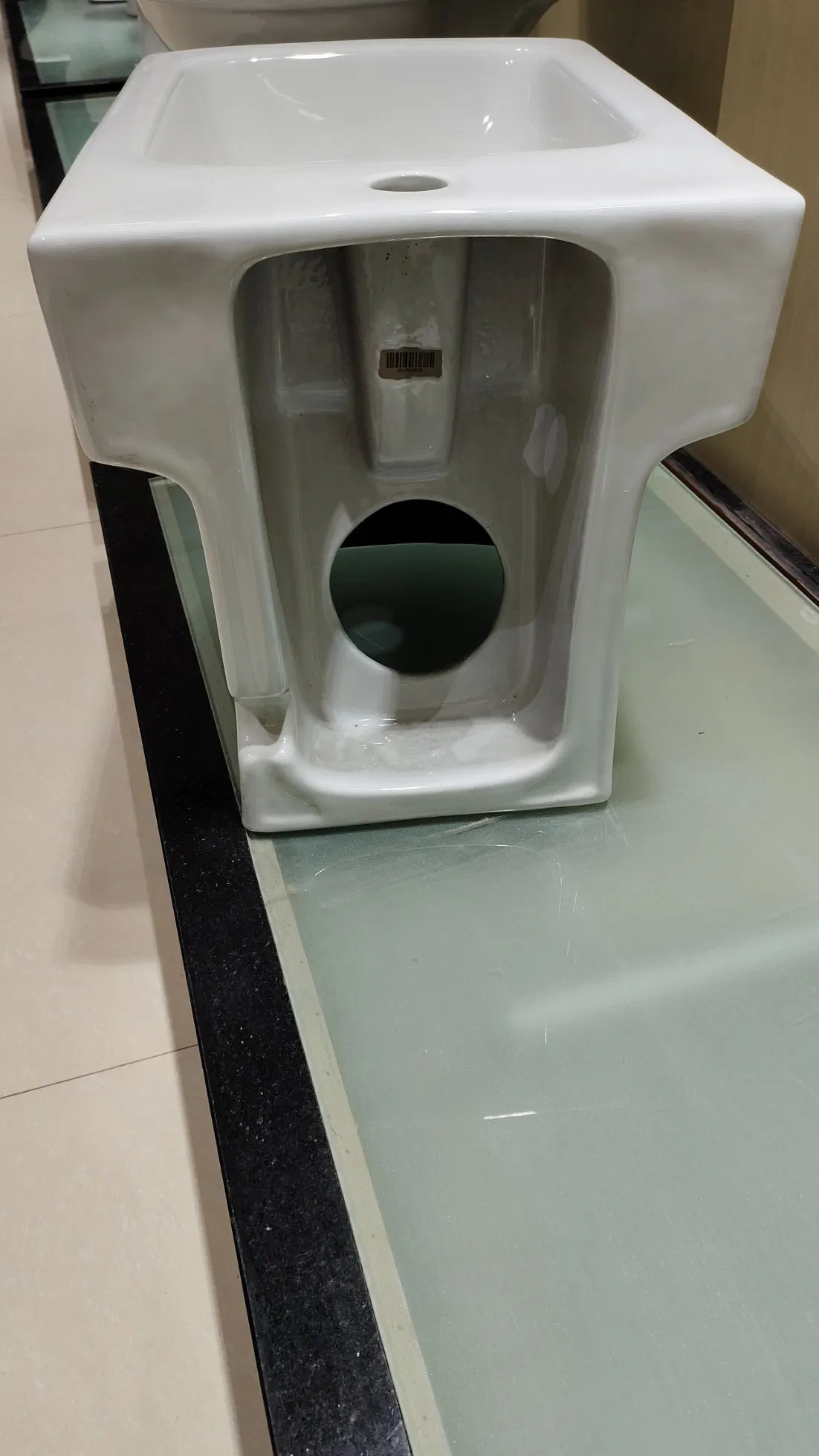 Back Floor Standing Ceramic Toilet Bidet Set Bidet Sprayer Shattaf Bidet Toilet Sprayer Portable Bidet