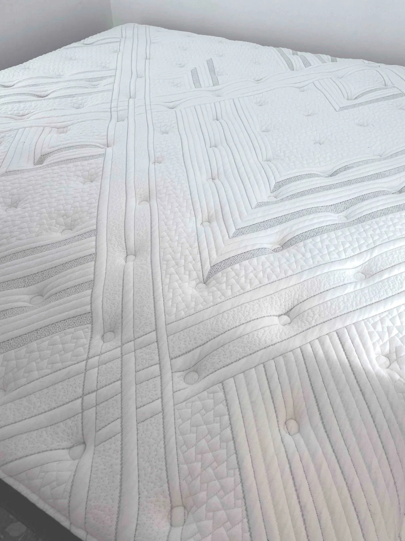 High Quality Multineedle and Single Needle Mattress Topper and Border Quilted Fabric