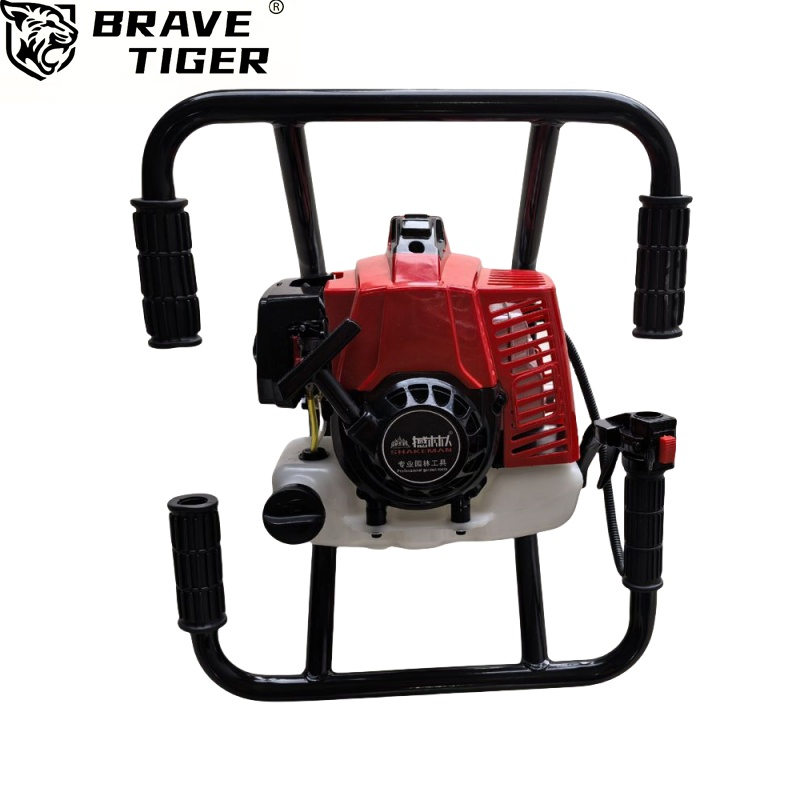 Two Man Using Earth Auger Double Man Earth Auger 63cc Earth Auger