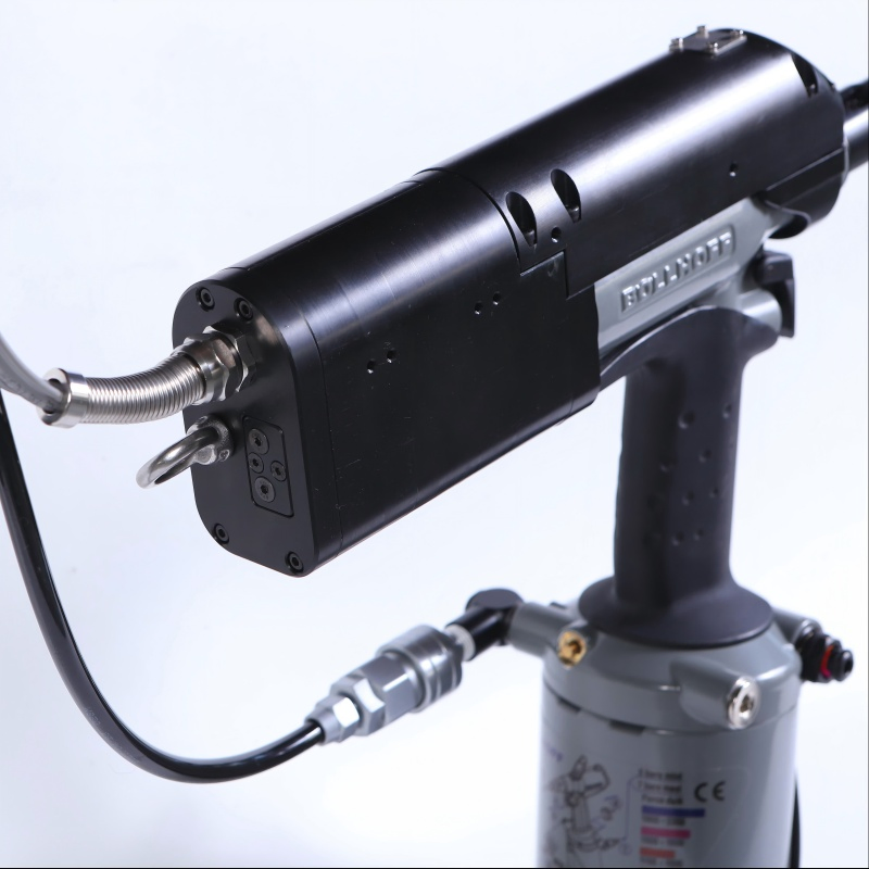 Industrial Rivet Nut Gun Hydraulic Pneumatic Automatic Riveter Tool