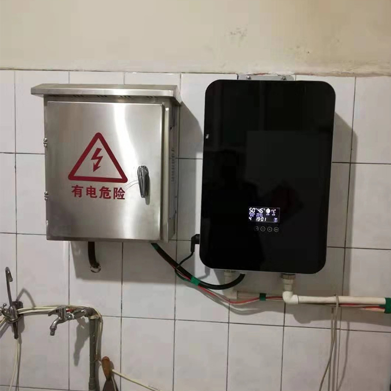 Sample Available Instant Electric Shower Water Heater 8.5W Induction Tank Electric WiFi Hot Geyser Instant Shower Water Heater