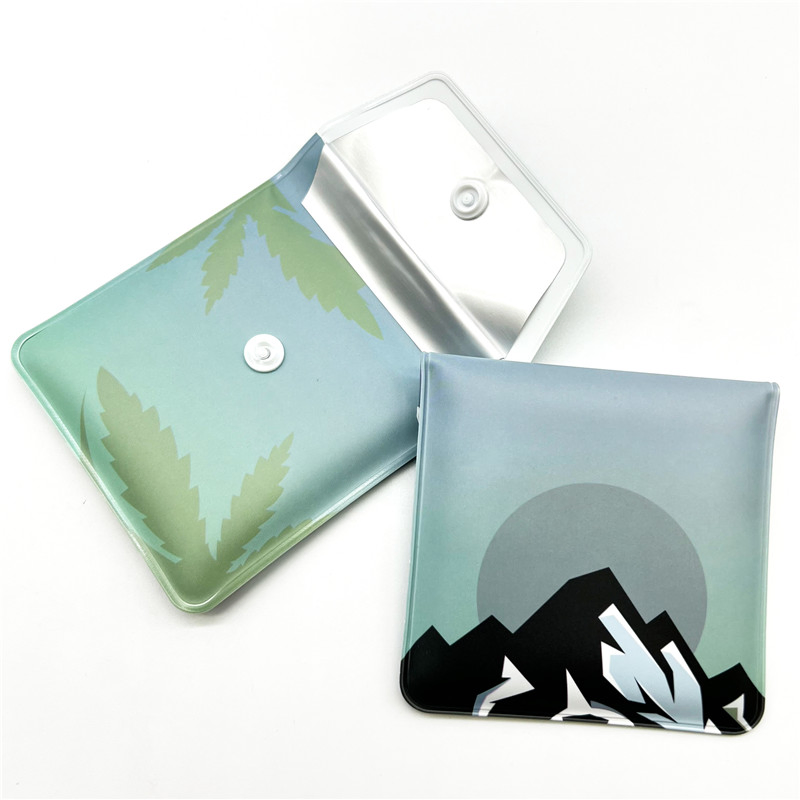 Wholesale Best Seller Outdoor Pocket Ashtray Storage Bag Ash Bag Eco Friendly Soft Small Pouch EVA Aluminum Foil Ashtray Bag Smoking Accessories