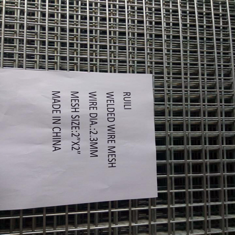 Low Carbon Hot Dipped Galvanized Welded Wire Mesh