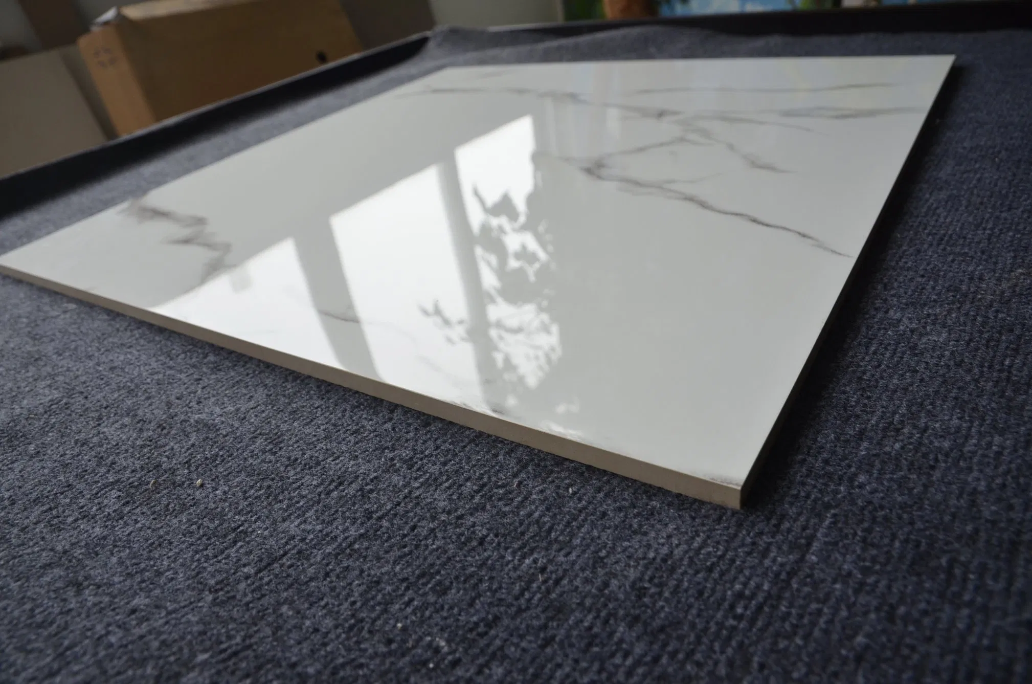 Home Floor Decoration Glazed Polished Finish Marble Tile Wholesale Prices