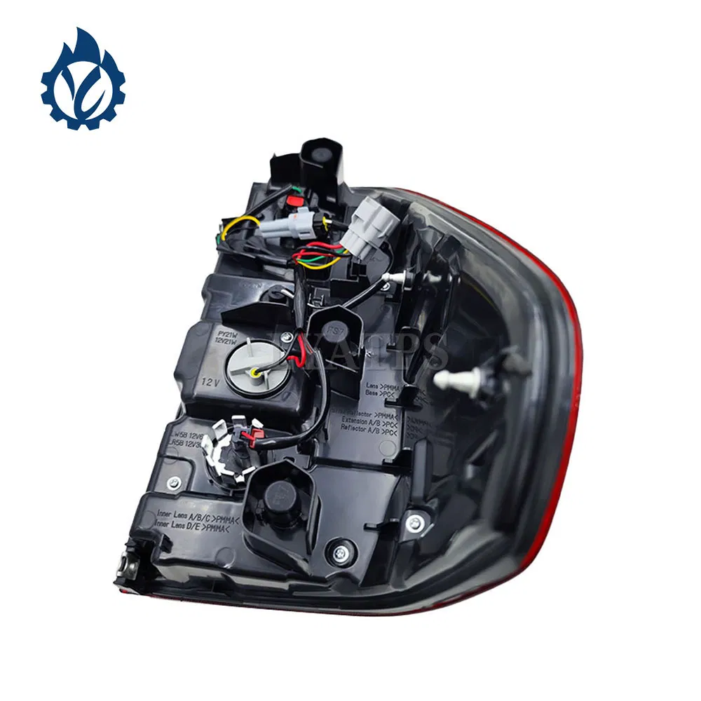 Задний фонарь Toyota Hilux 2020, оригинал (OEM)