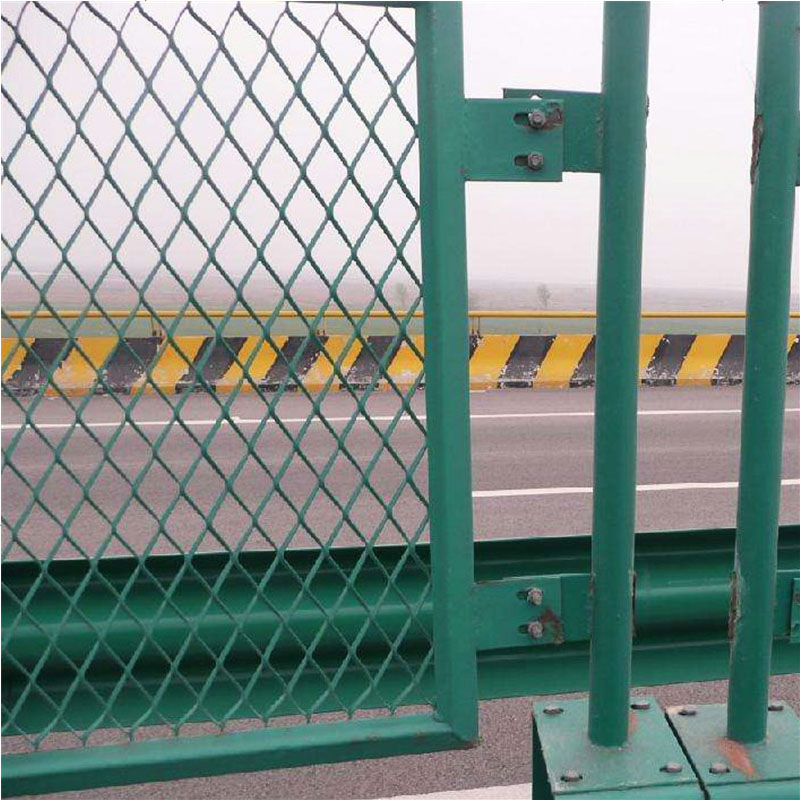 Traffic Barrier Highway Guard Rail Motocultor Burglar Proof Mesh Railway Fence