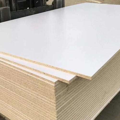 Low-Priced Melamine Laminated Particle Board for Furniture Production & Decoration