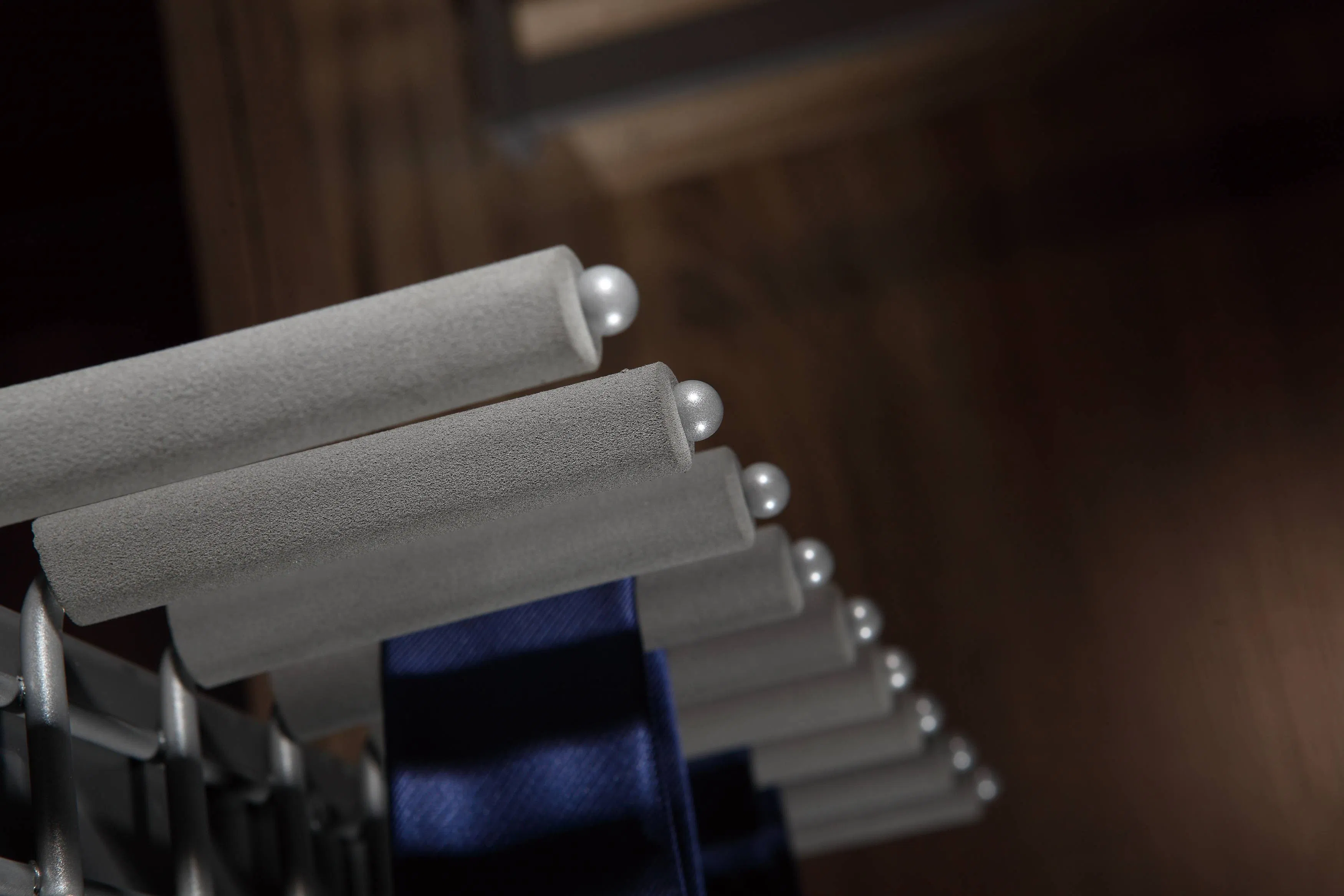 Wardrobe Accessories Side Attached Tie Rack