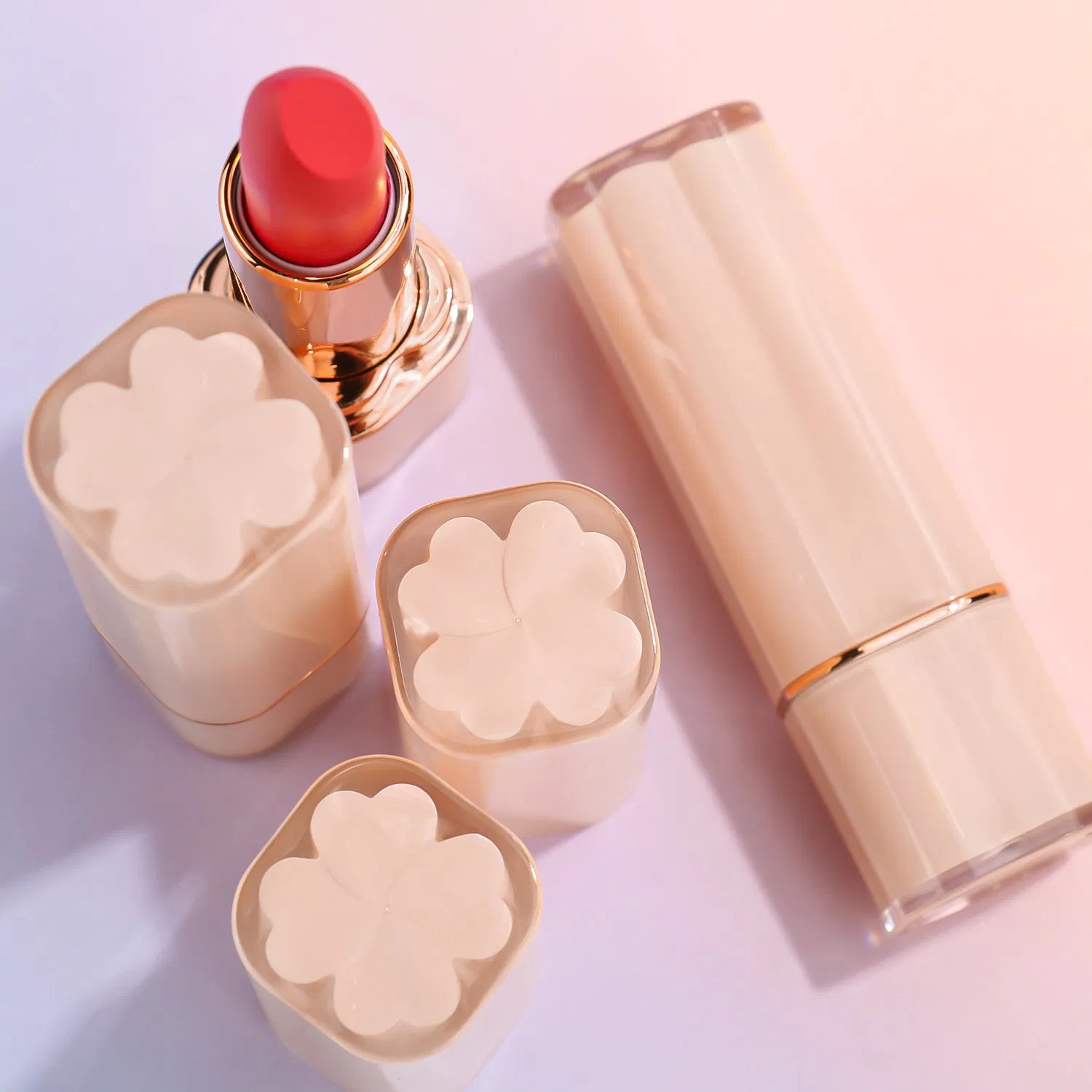 Professional Custom Makeup Super Soft Cosmetics and Beauty Lipstick