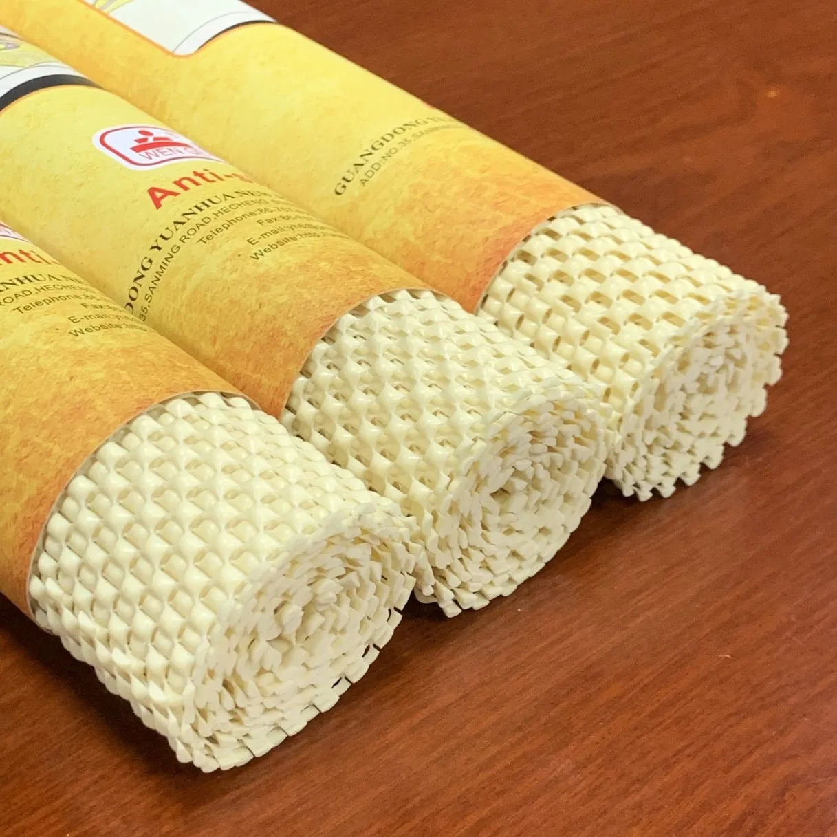 Wholesale High Density Easy to Cut PVC Foaming Material Anti Slip Mat Cabinet Drawer Shelf Liner