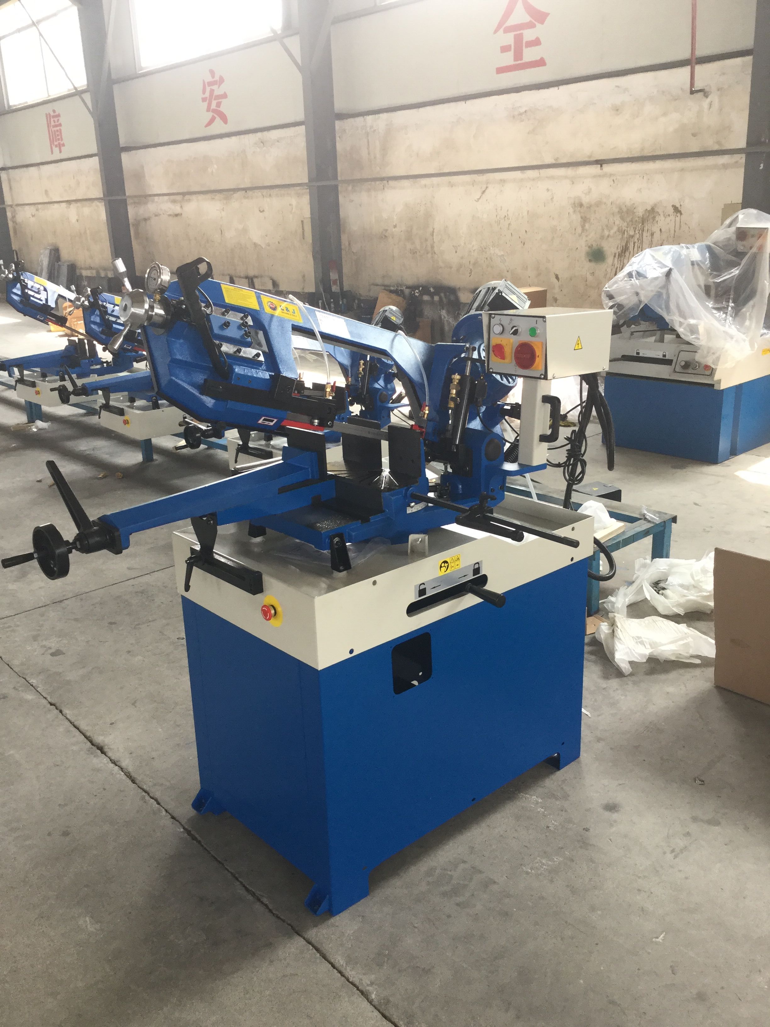 Ленточная пила G5025