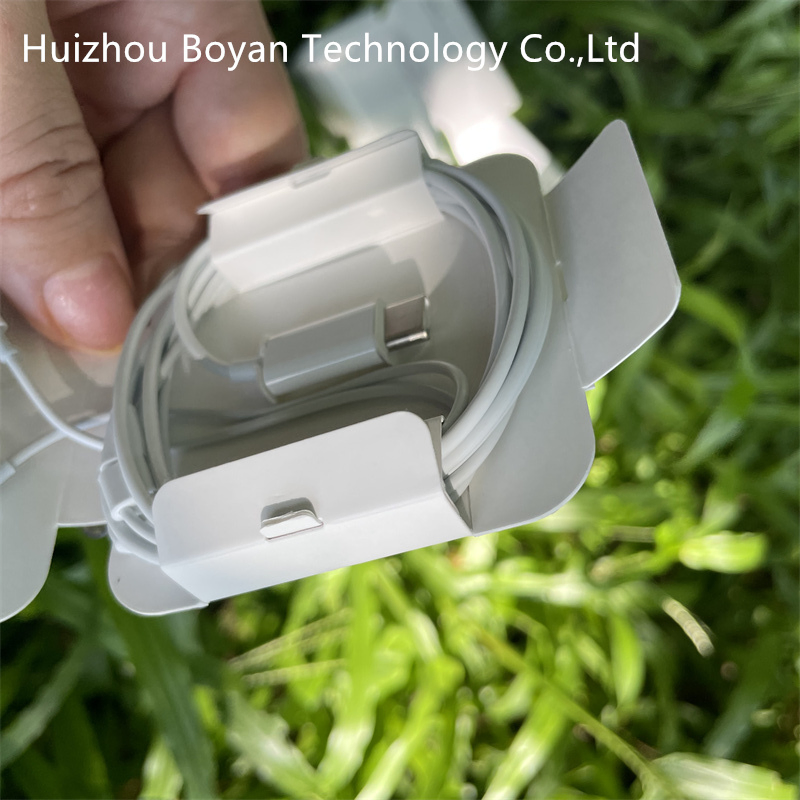 Наушники Earpods с USB-C, проводные