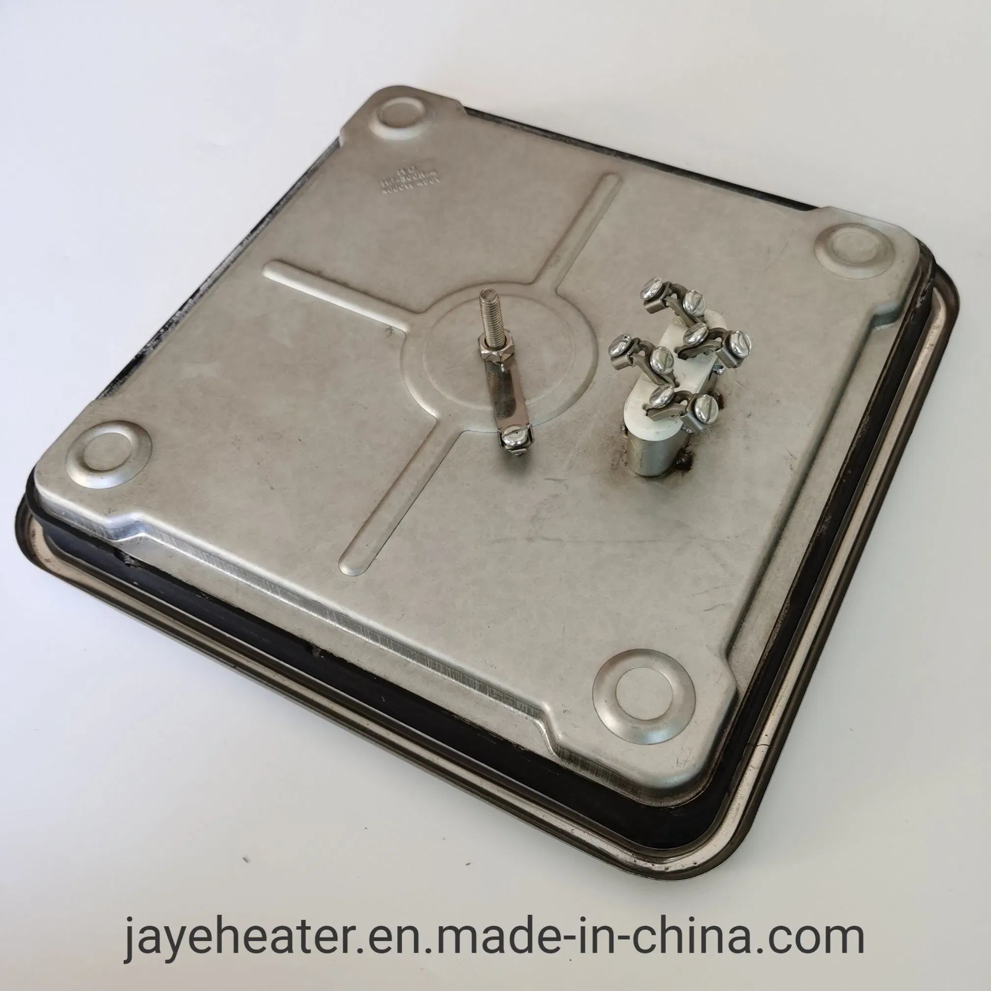 Durable Cast Iron Cooking Plate for Restaurants and Catering