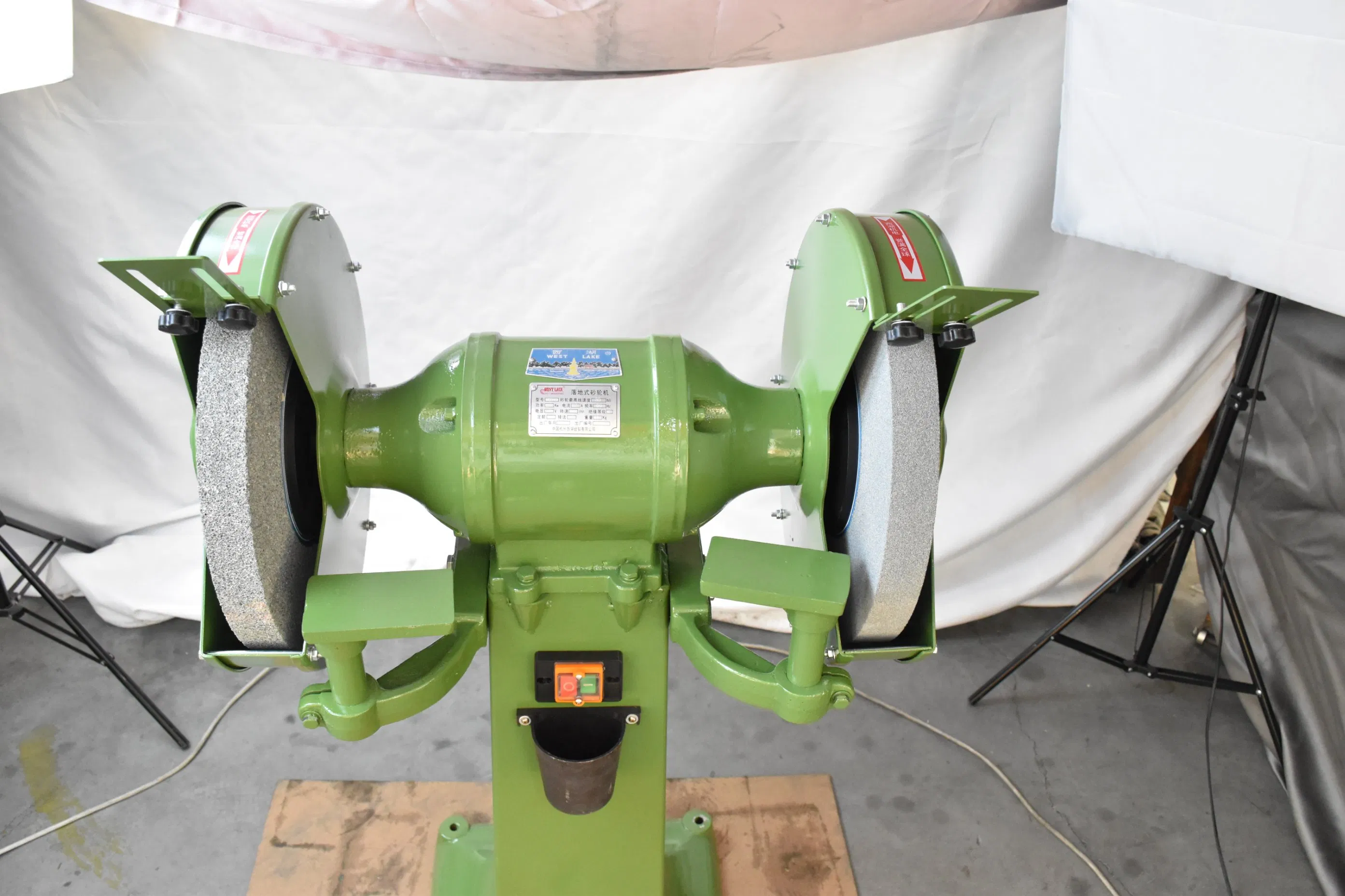 High Power & Precision Pedestal Grinder/ Grinding Machine M3040