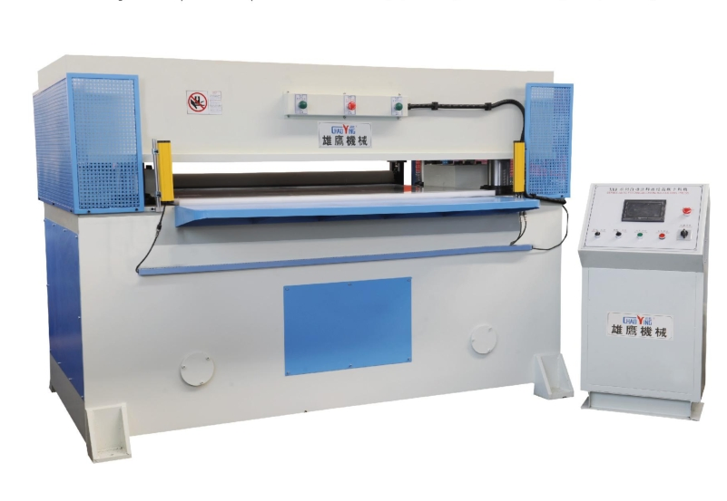 Auto-Feeding by Rubber Roll Hydraulic Press Cutting Machine for Carpet Textile Cleaning Supplies