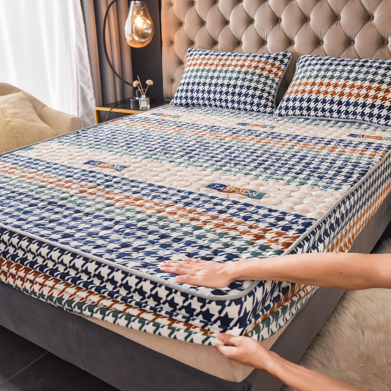 Customized King Size Terry Cotton mattress Topper Waterproof Mattress Protector