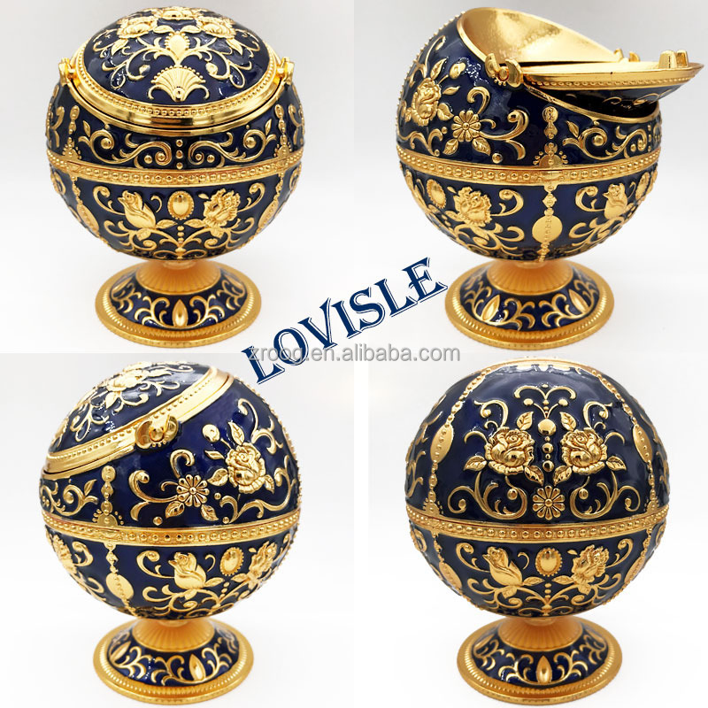 Vintage Windproof Ashtray with Lid Tabletop Cigarette Ashtray for Outdoor Indoor Metal Push Down Ashtray Smoking Ash Tray Hand Stamped Pattern Gift