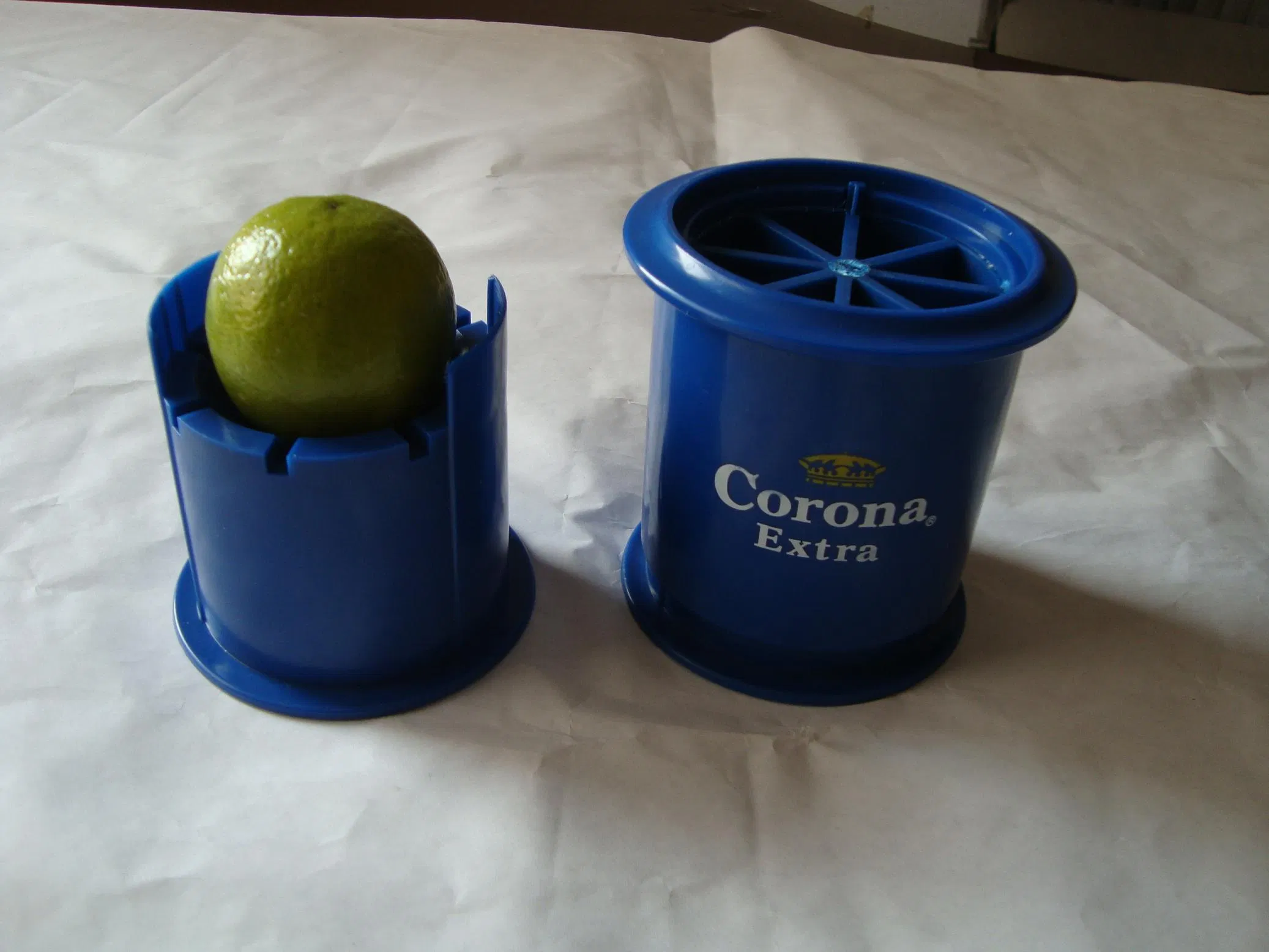Promotional Plastic Lemon Cutter