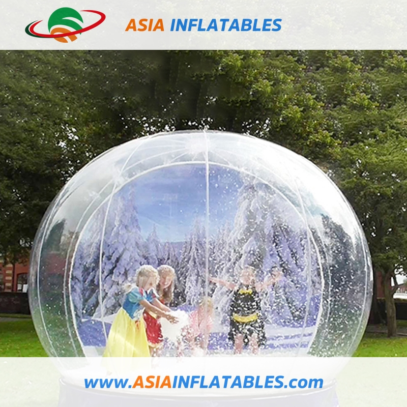 Inflatable Christmas Snow Globe for Taking Photos