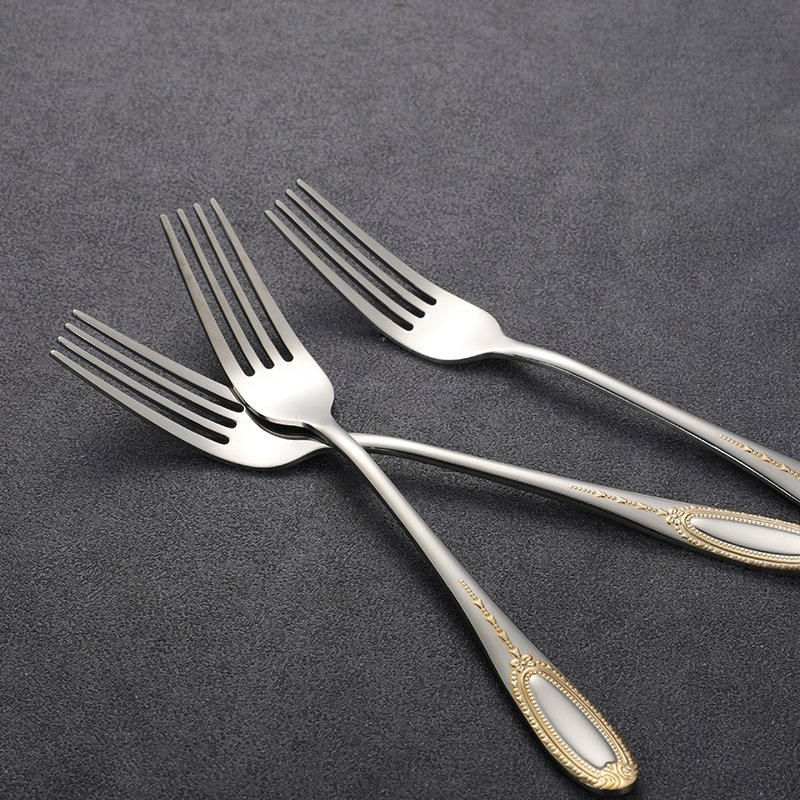 410 Stainless Steel Flatware Cutlery Set with Golden Decoration for Restaurant