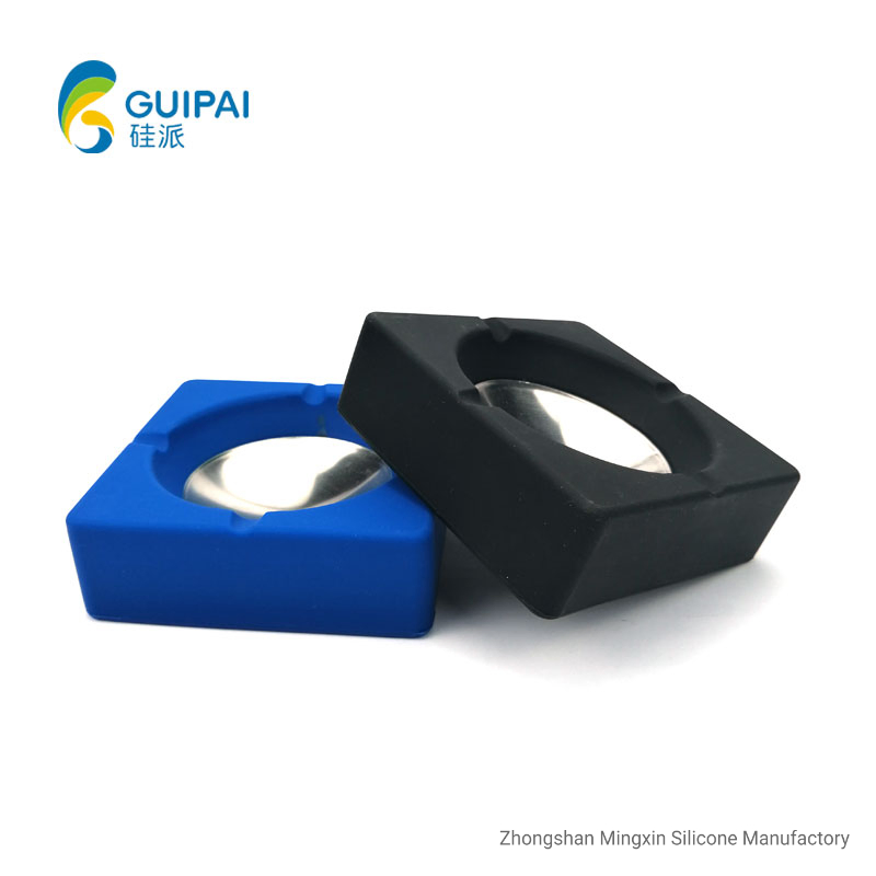 Eco-Friendly Reusable Square Shape Silicone Ashtray