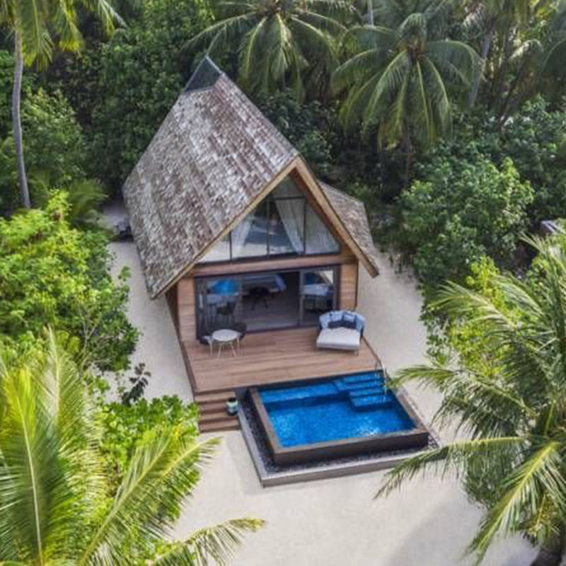 Индивидуальная спа-ванна из стеклопластика с мозаикой