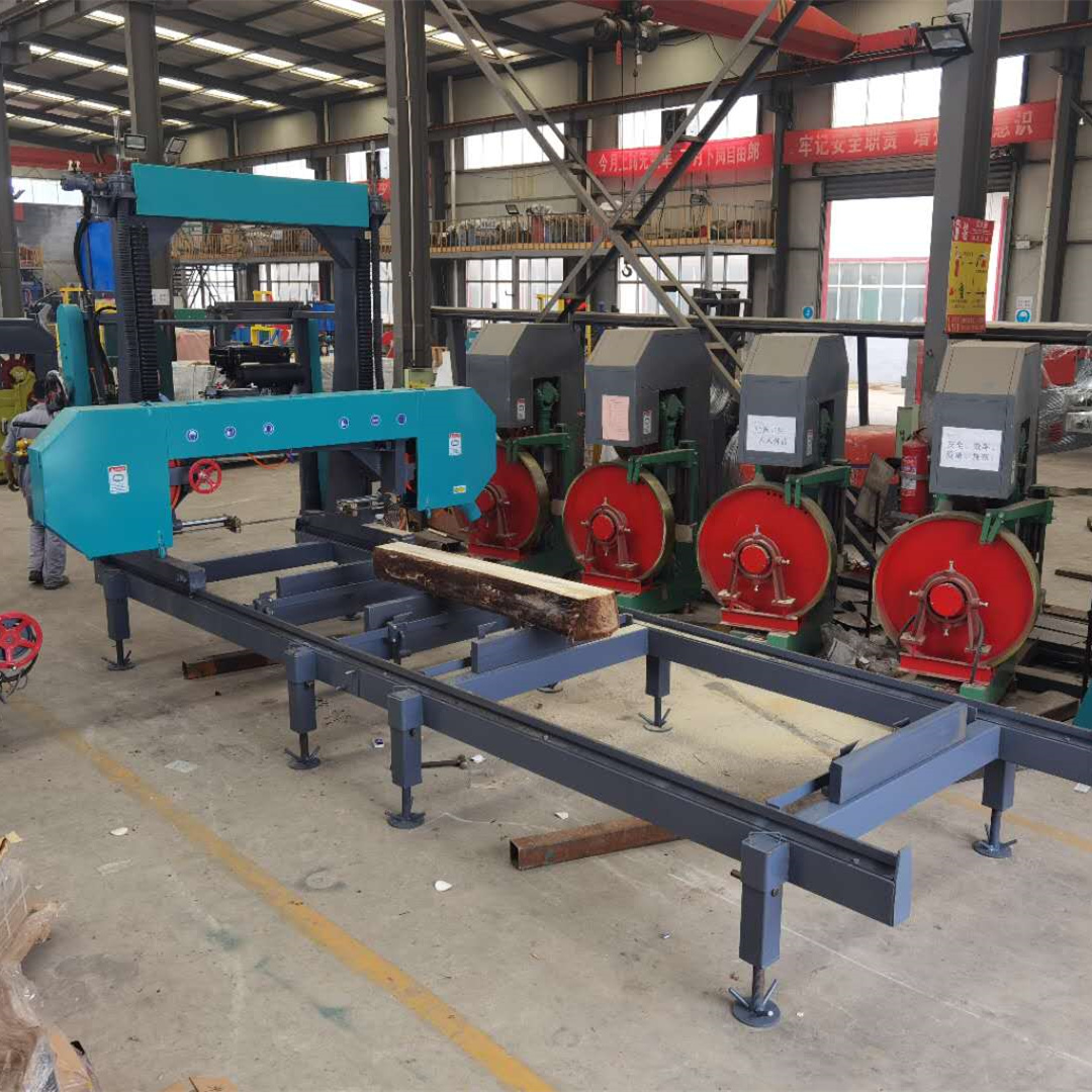 Ленточная пилорама портативная для деревообработки