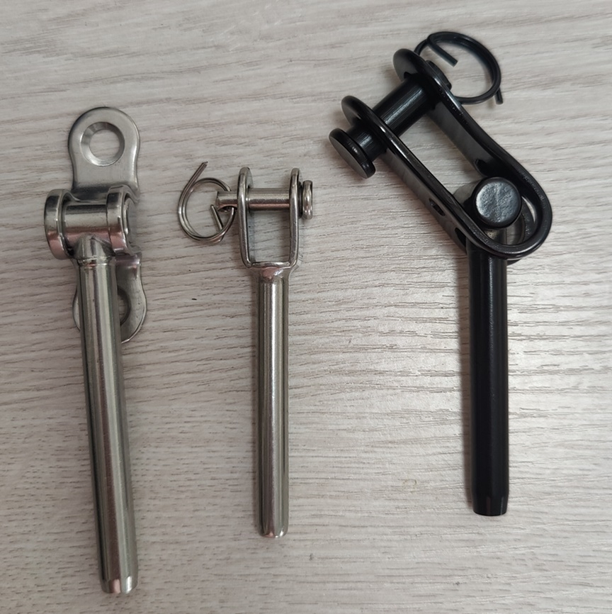 Durable Silver Swage Toggle Turnbuckle for Outdoor Decks