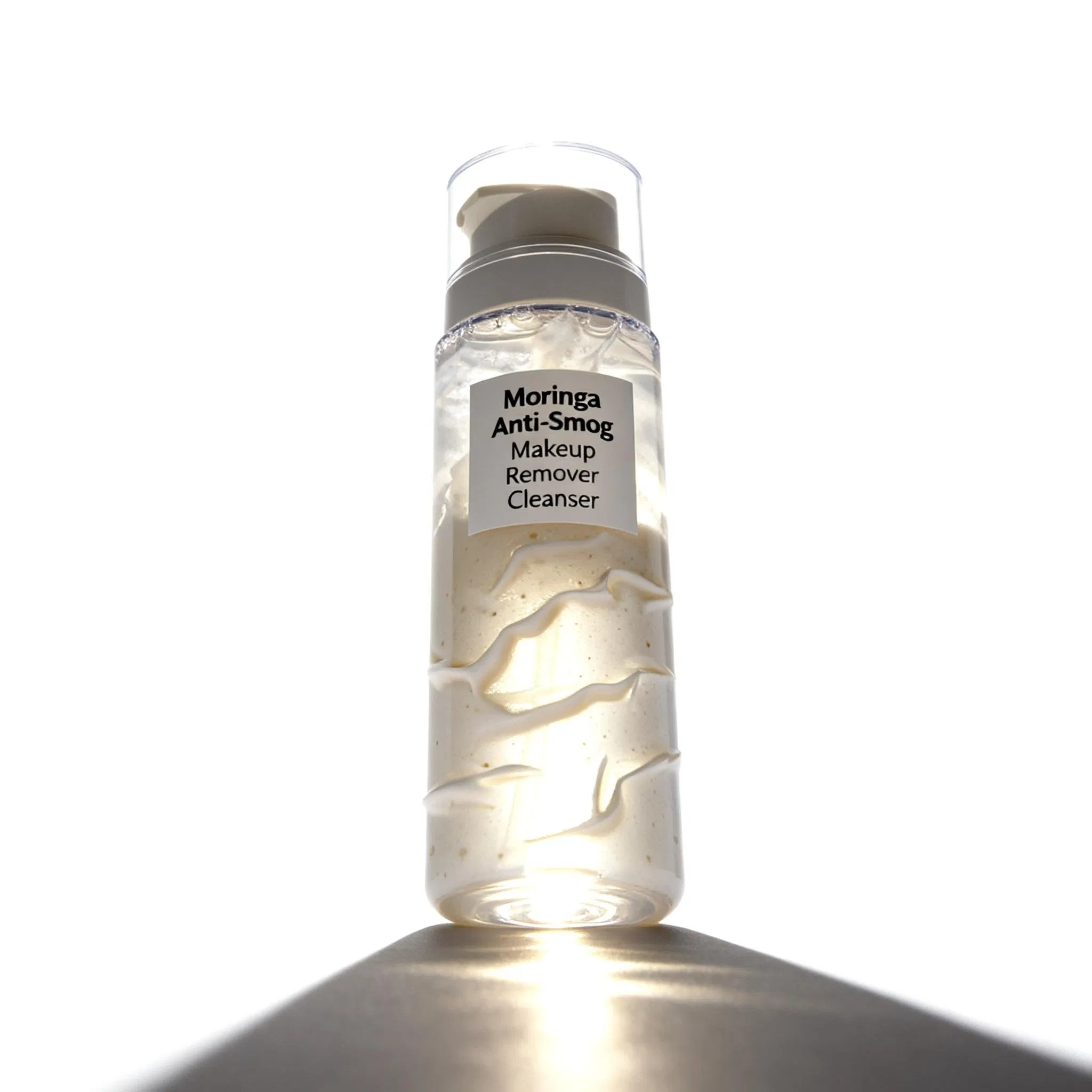 Professional Ophthalmic Tested and Mild Cleansing Face Cleanser with Moringa Oil and Bisabolol for Delicate Eye Lipid Layer Protection