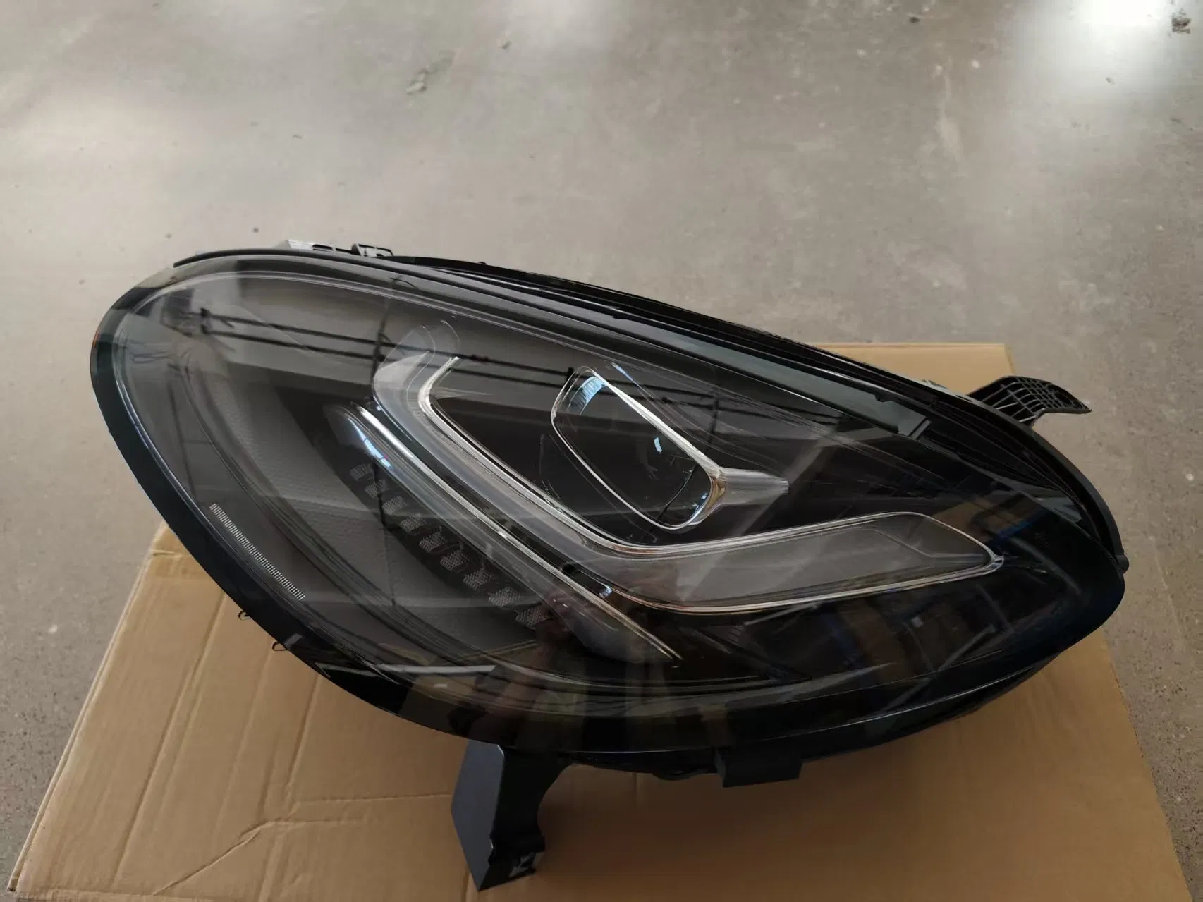 Левая ламра дневного света Baojun 530 (CN202S)